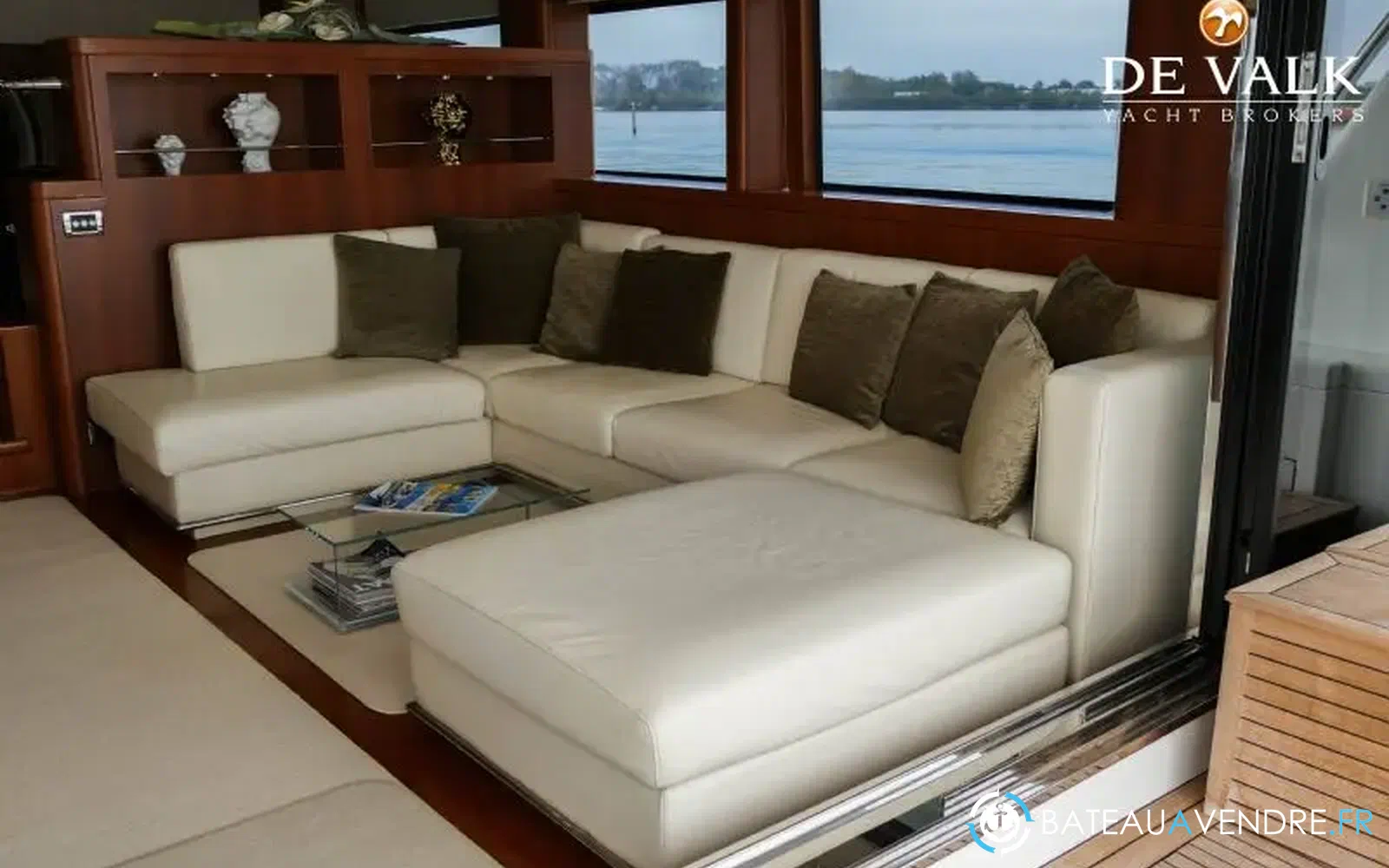 slider 17 Favaro Yachts Explorer 76