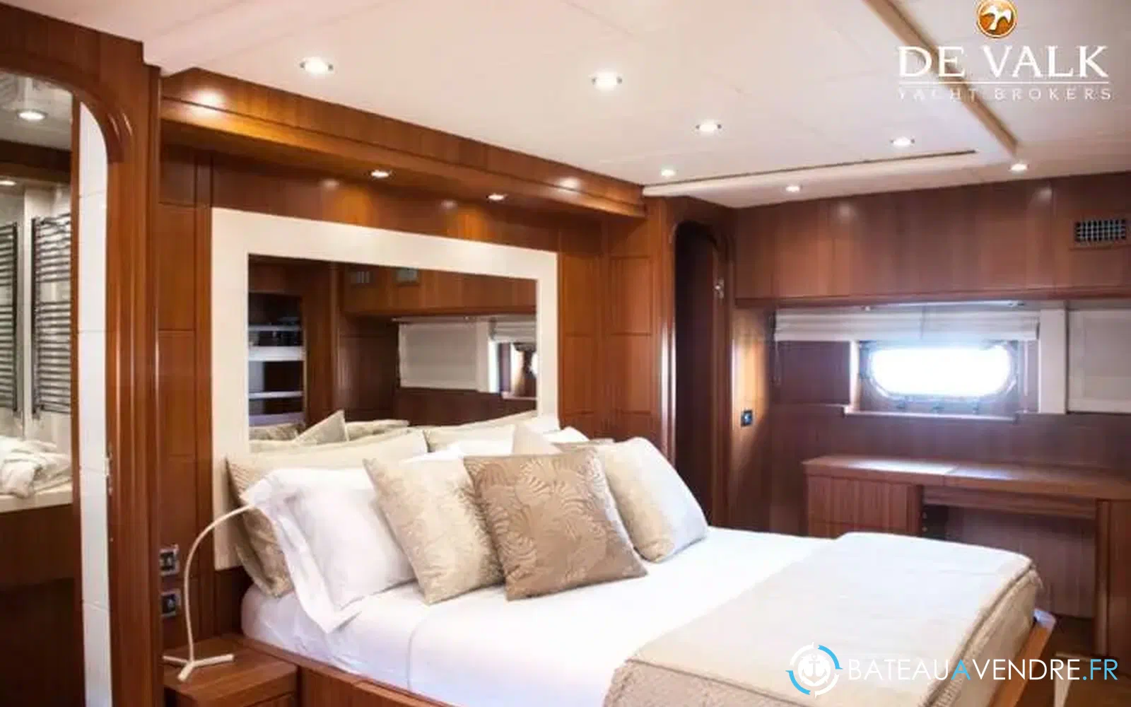 slider 24 Favaro Yachts Explorer 76