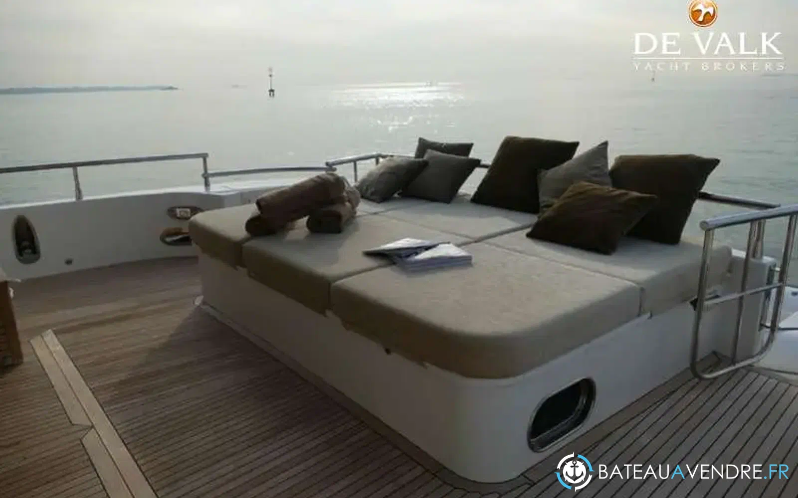 slider 6 Favaro Yachts Explorer 76