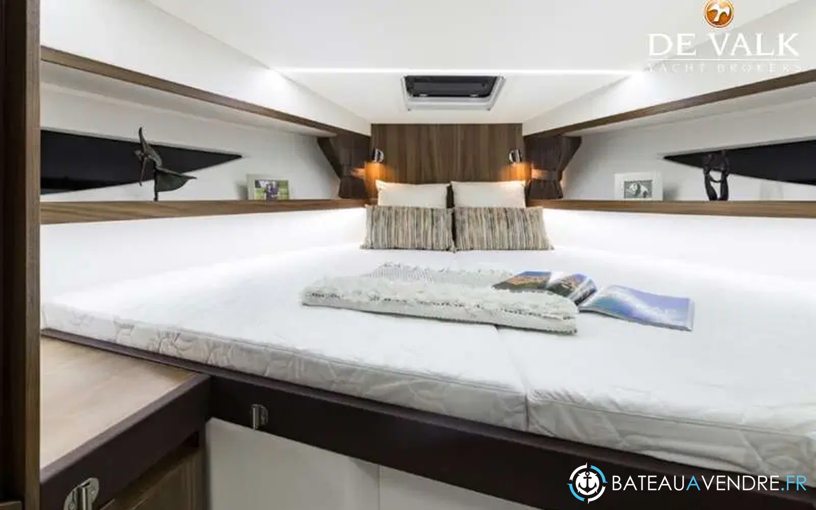 slider 9 Galeon 335 HTS