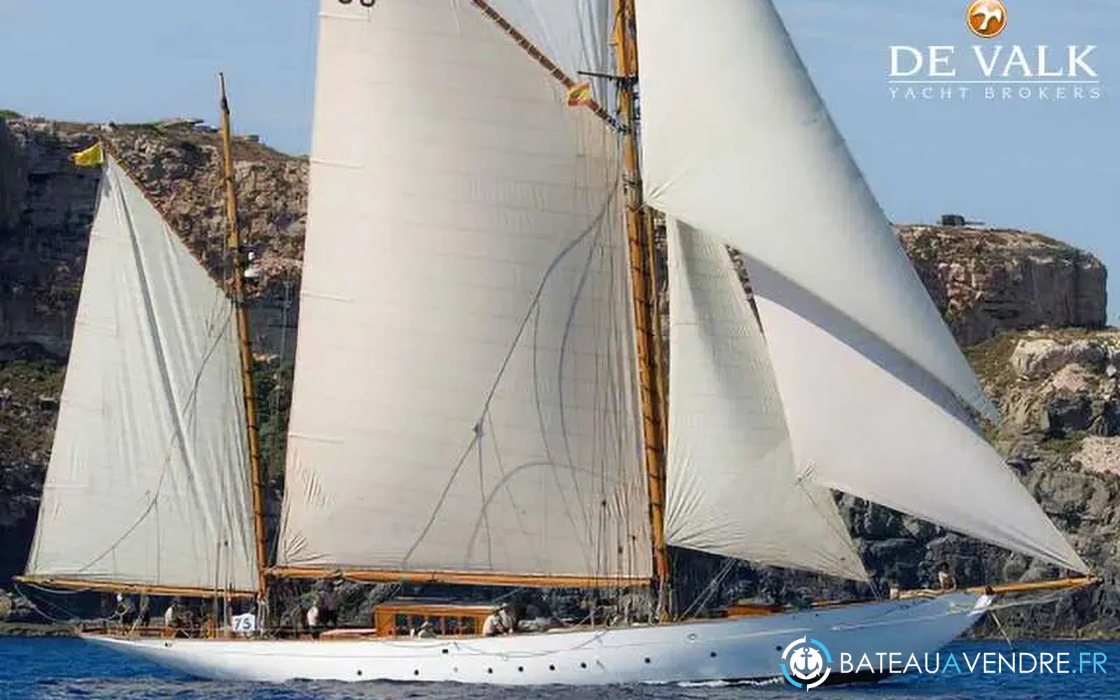 slider 0 Alexander Stephen  Sons Schooner