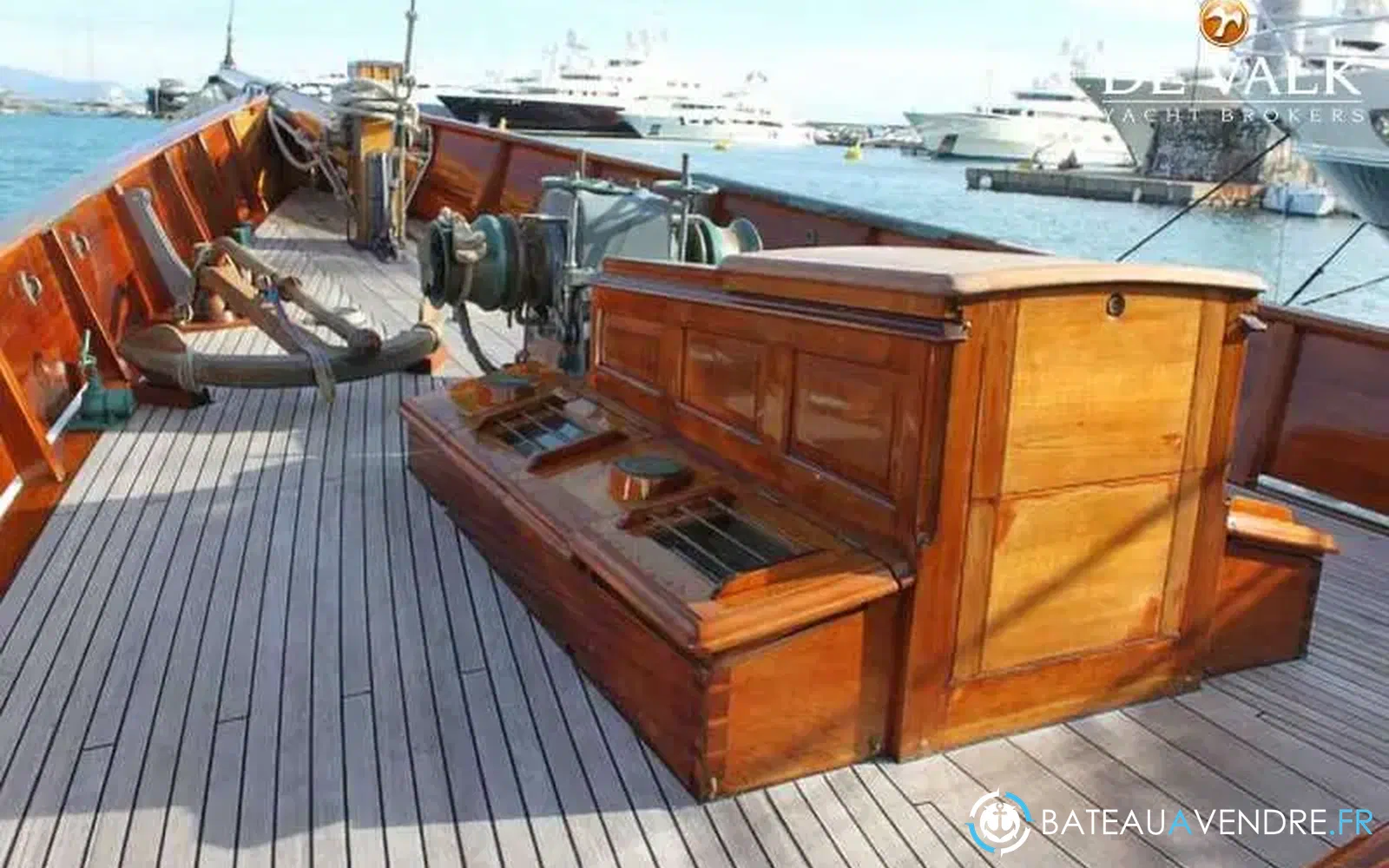 slider 10 Alexander Stephen  Sons Schooner