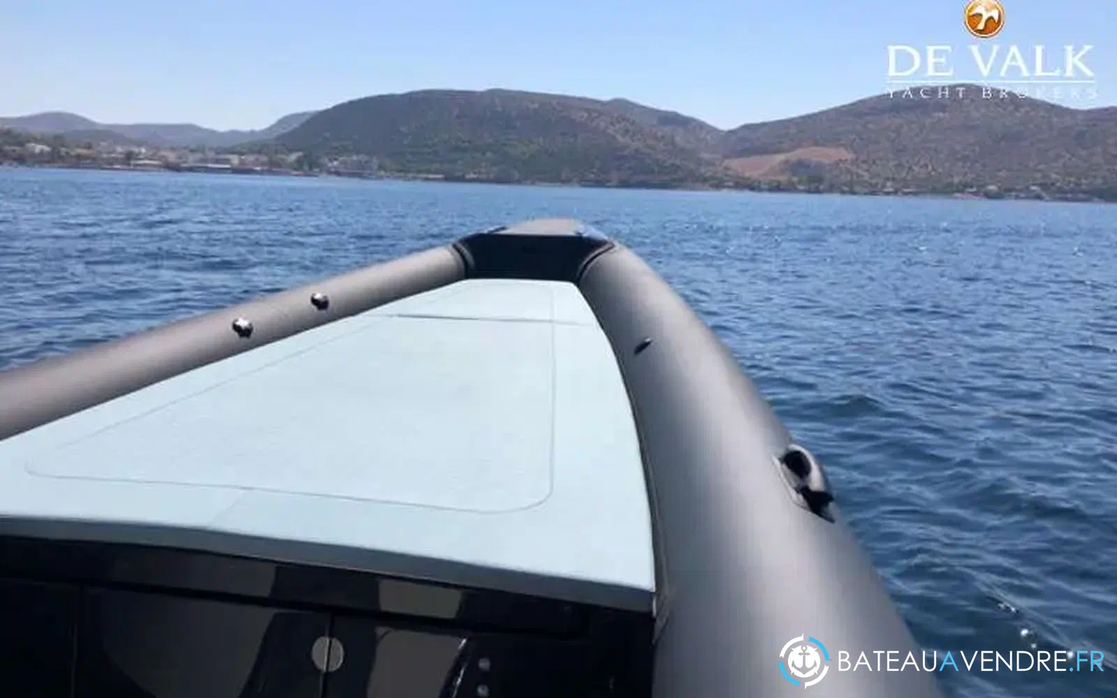 slider 11 Ribco Seafarer 36