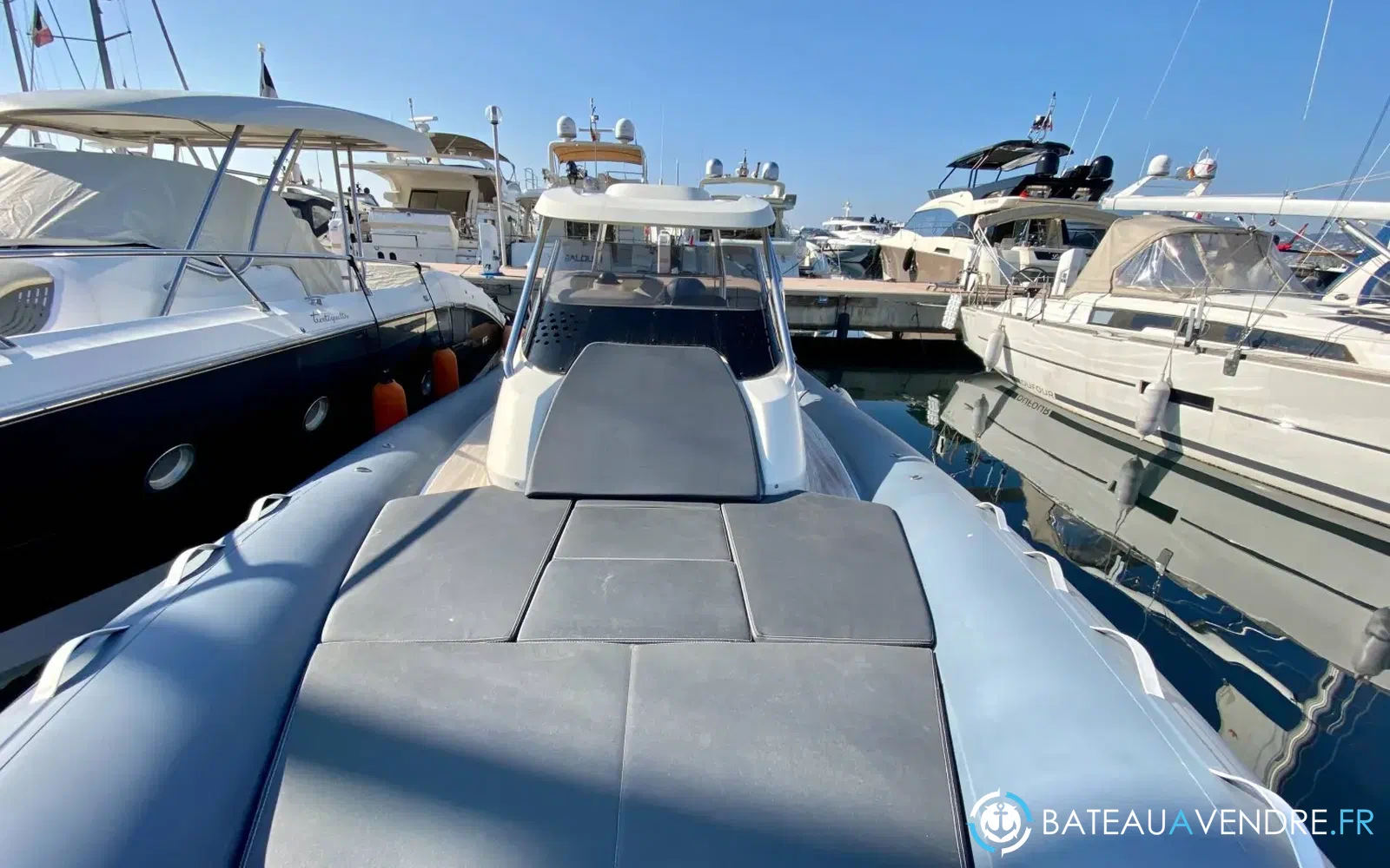 slider 14 Joker Boat Clubman 35
