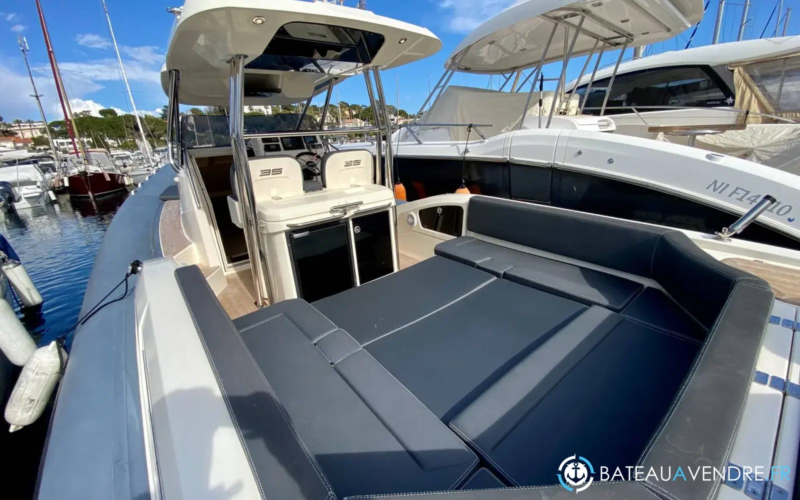 slider 6 Joker Boat Clubman 35