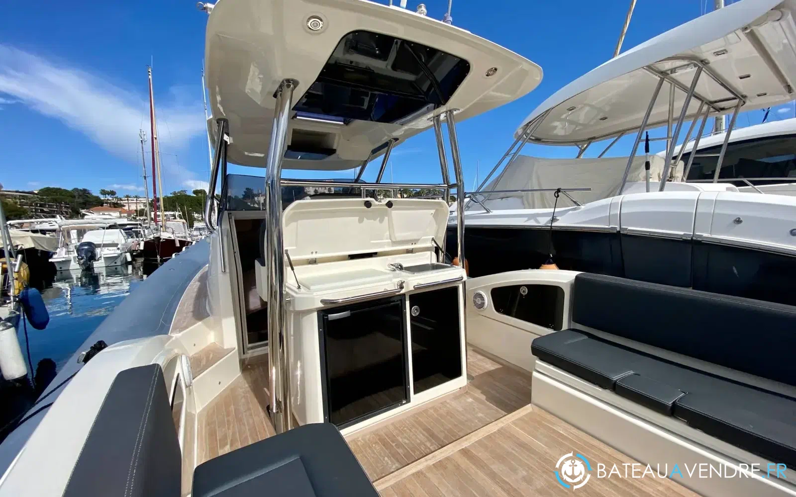 slider 7 Joker Boat Clubman 35