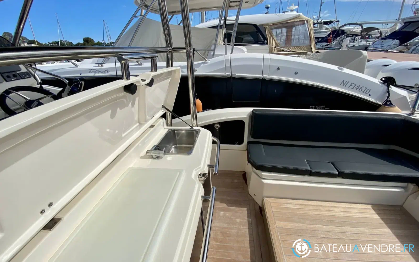 slider 8 Joker Boat Clubman 35