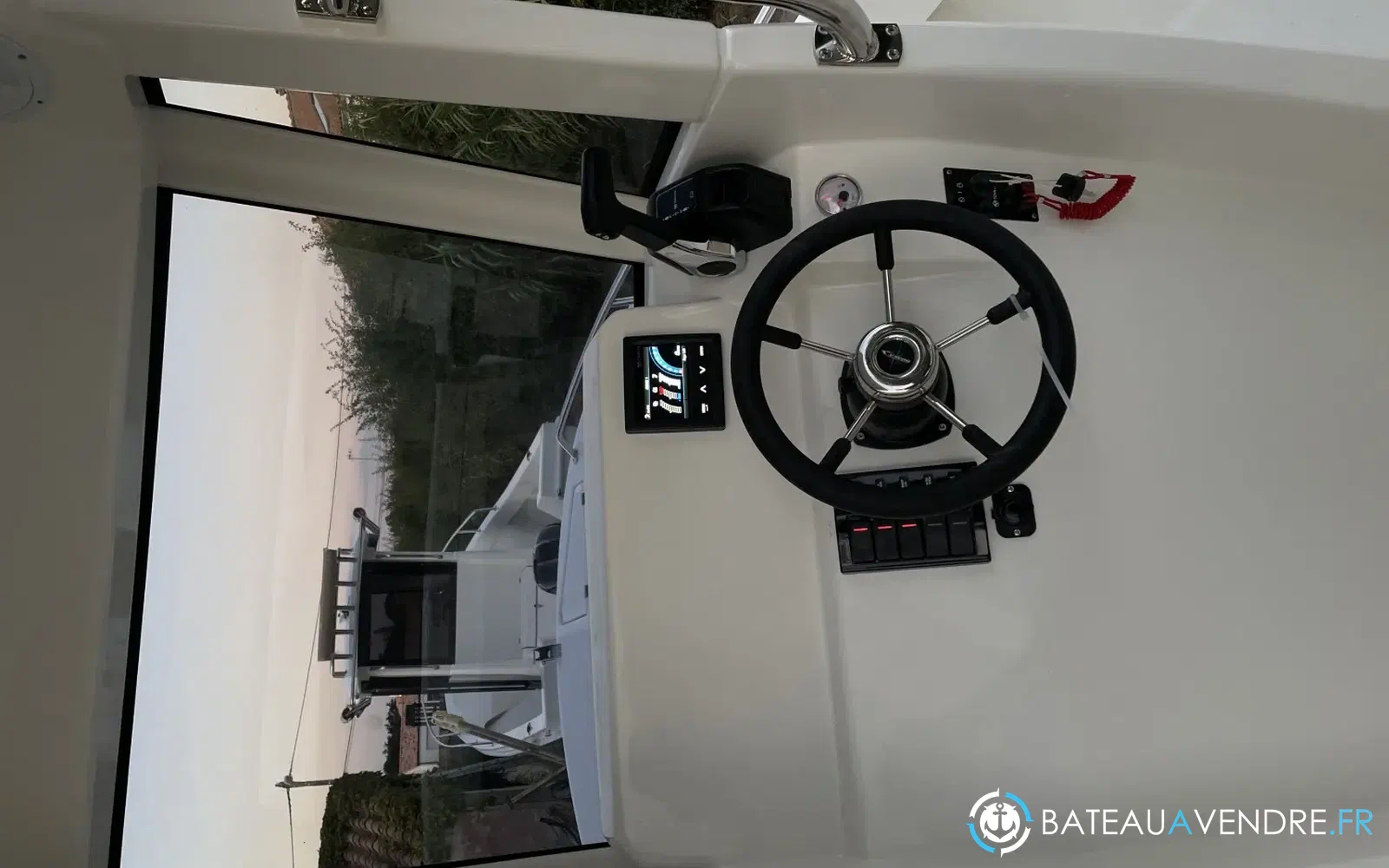 slider 13 Sabor 600 Cabin