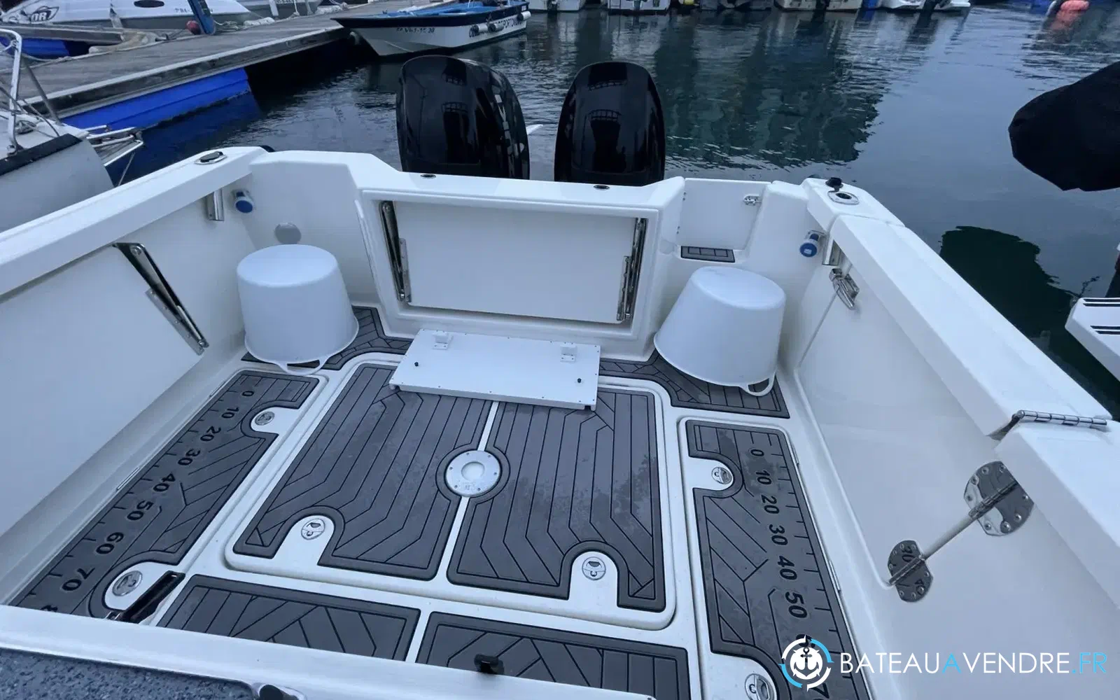 slider 26 Sabor 600 Cabin