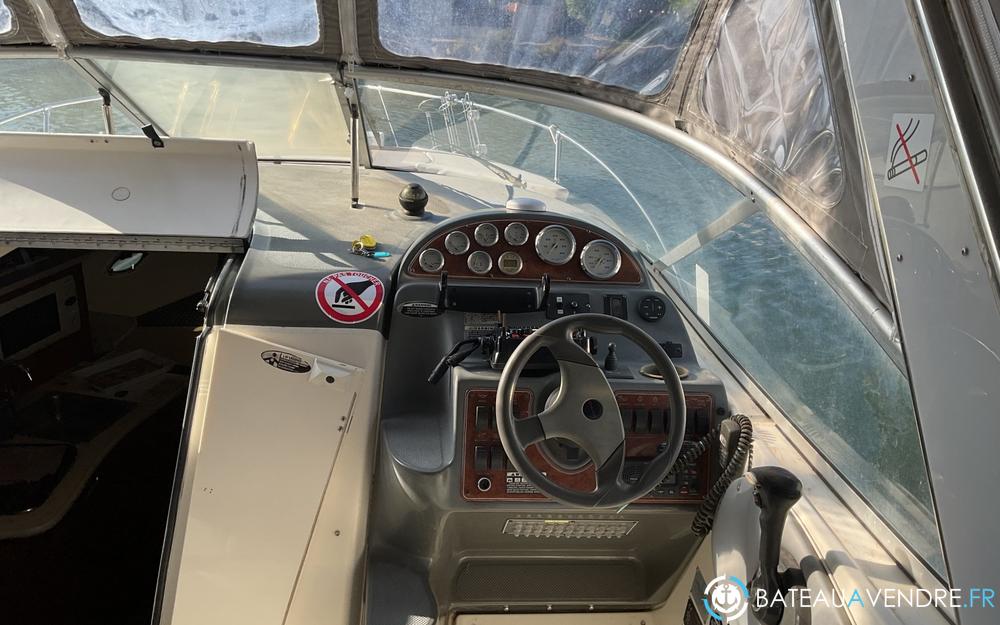 Bayliner 275 electronique / cockpit photo 5