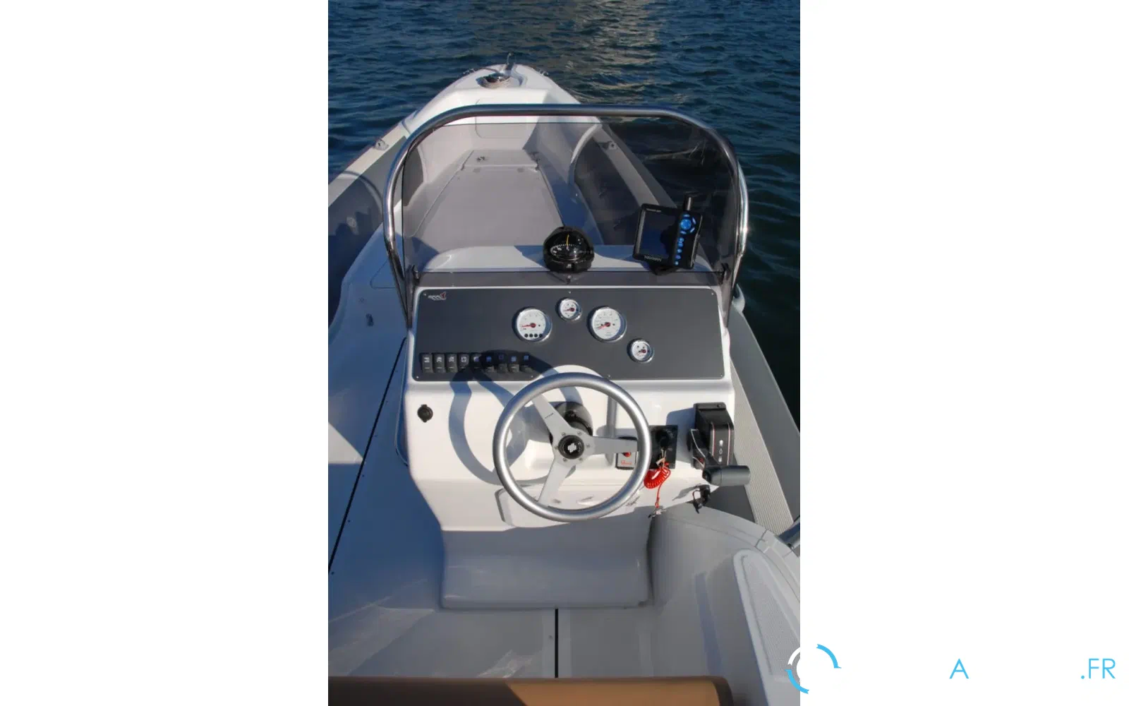 slider 1 MV Marine 650