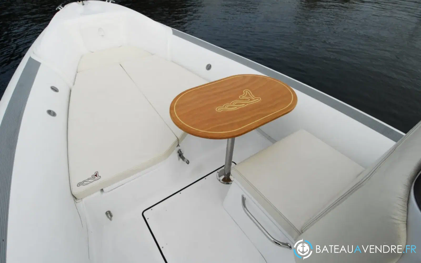slider 4 MV Marine 650