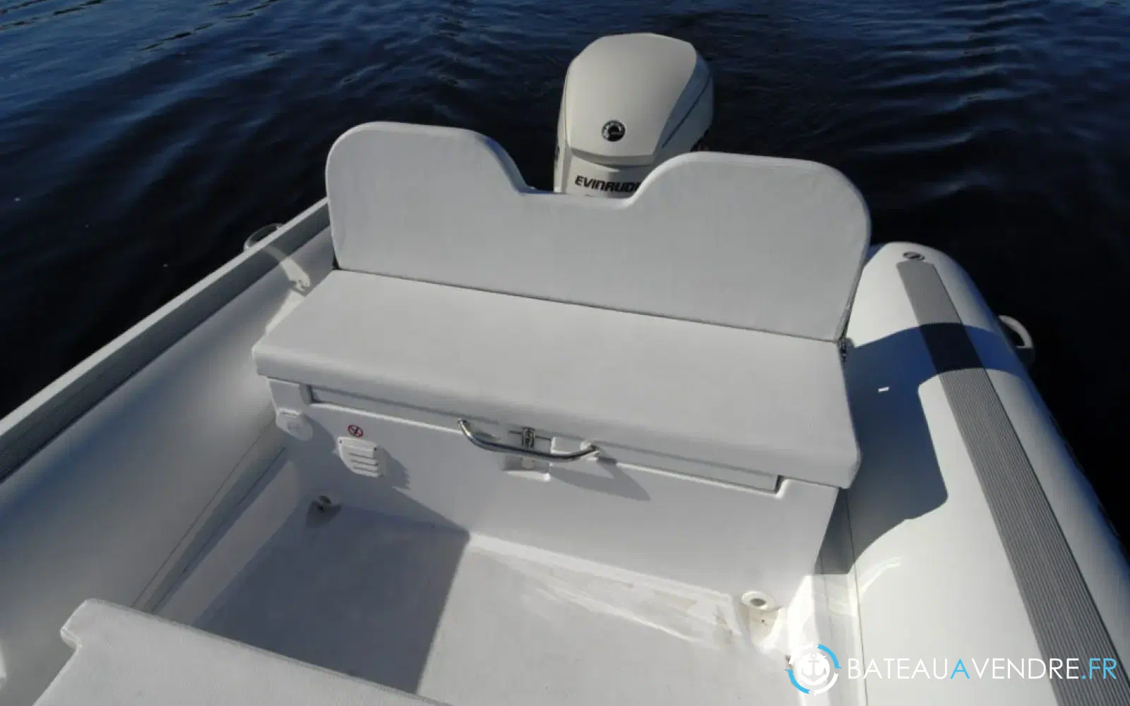 slider 6 MV Marine 700