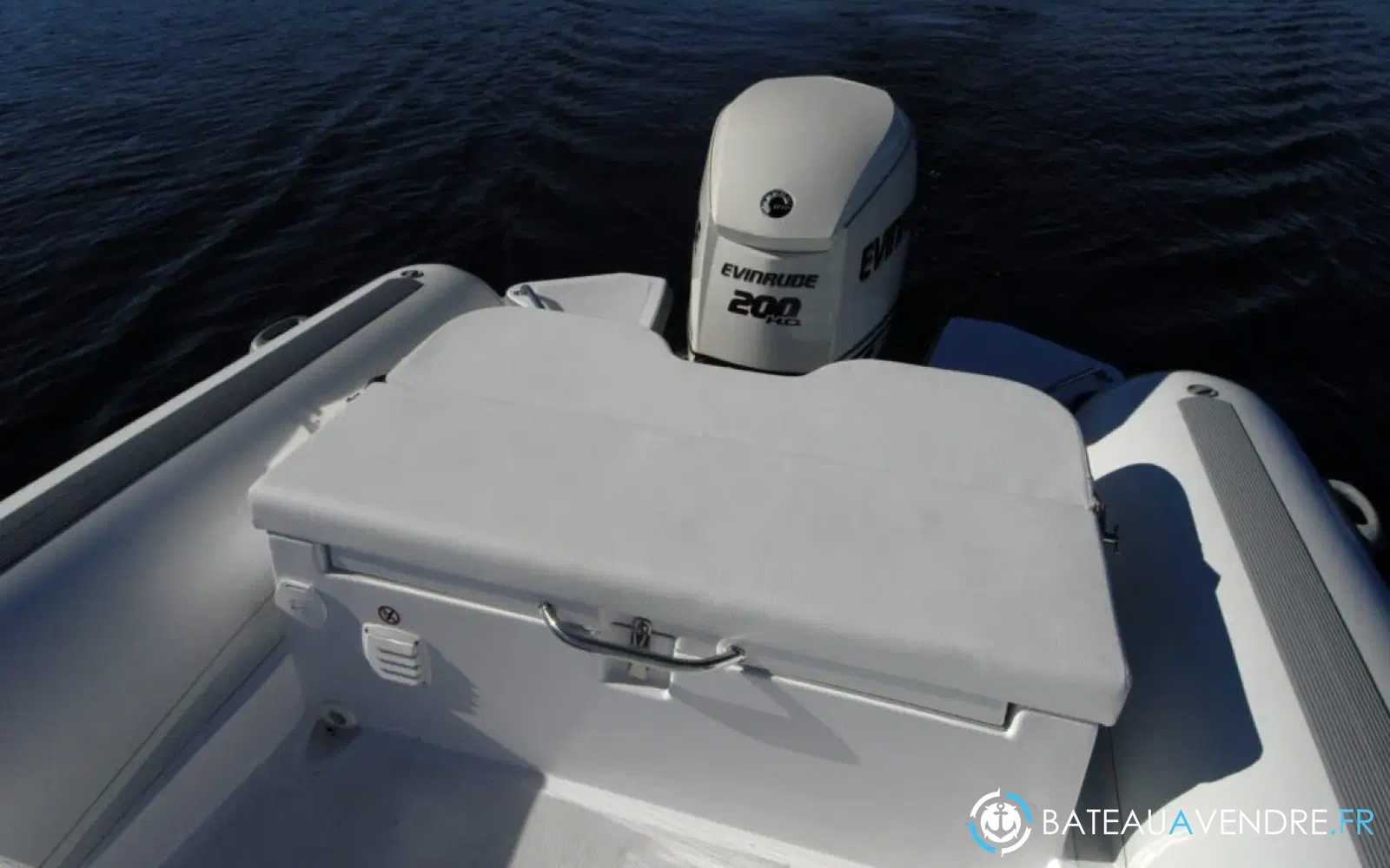 slider 7 MV Marine 700