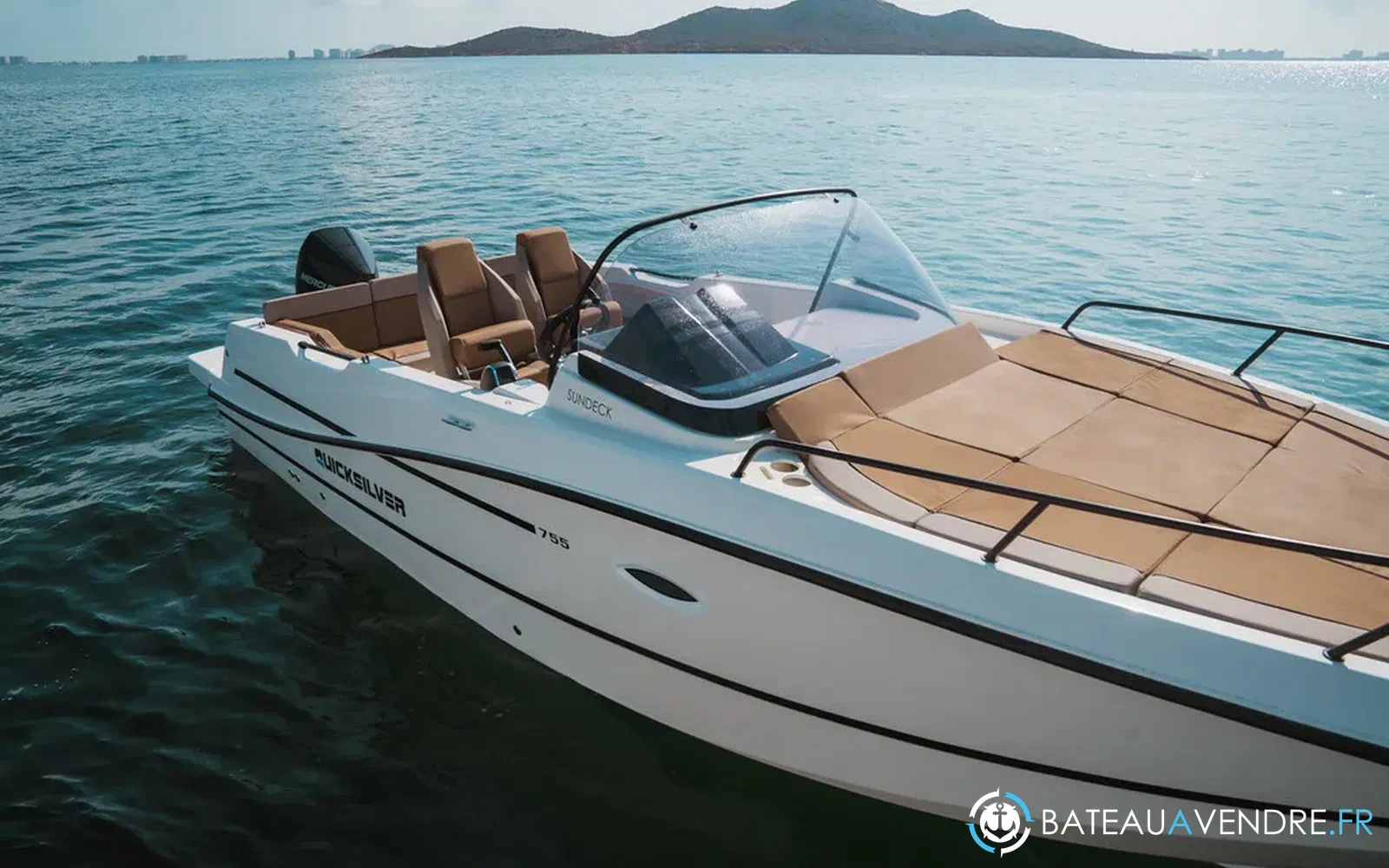 slider 4 Quicksilver Activ 755 Sundeck