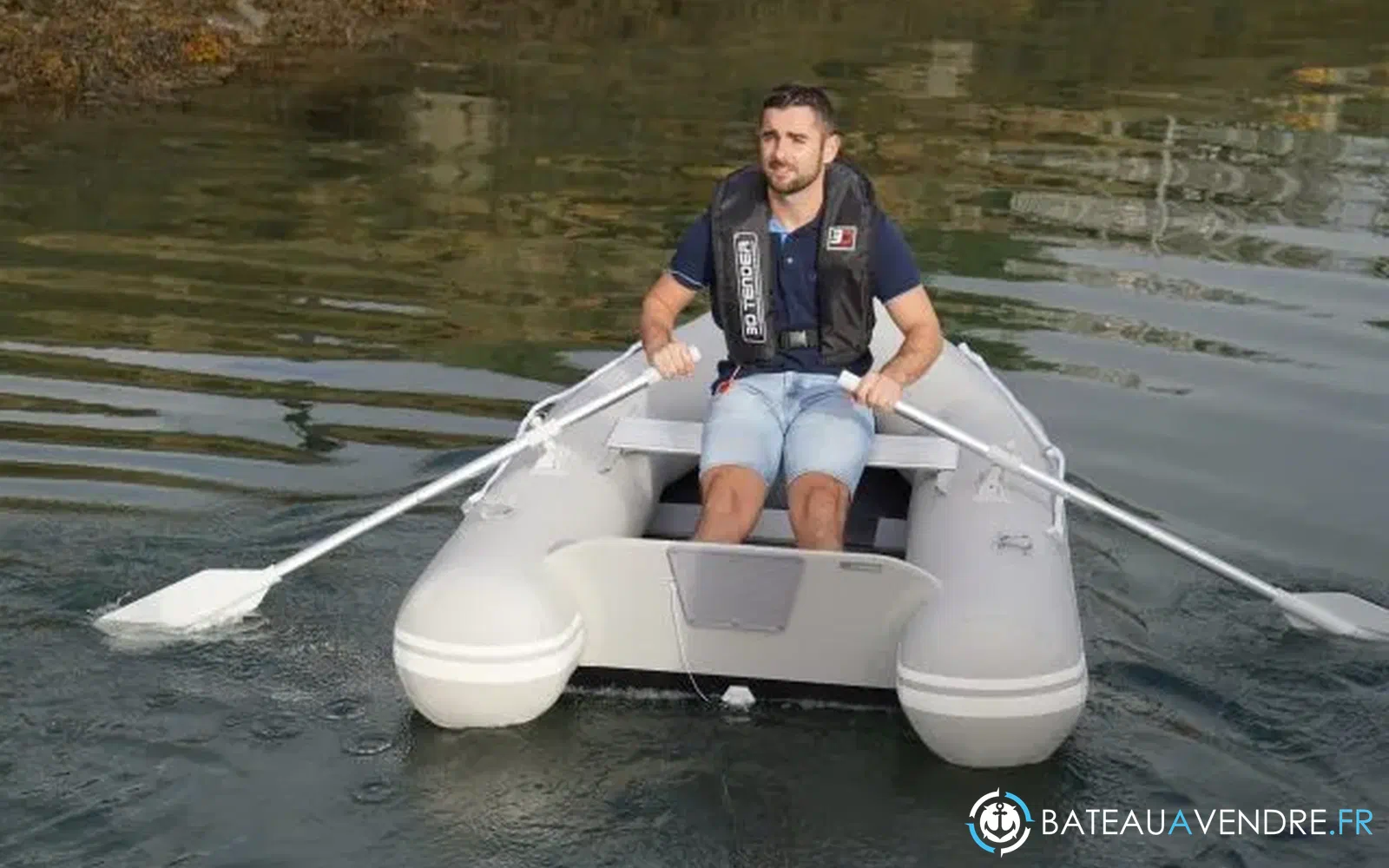 slider 6 3D Tender World Travel 235