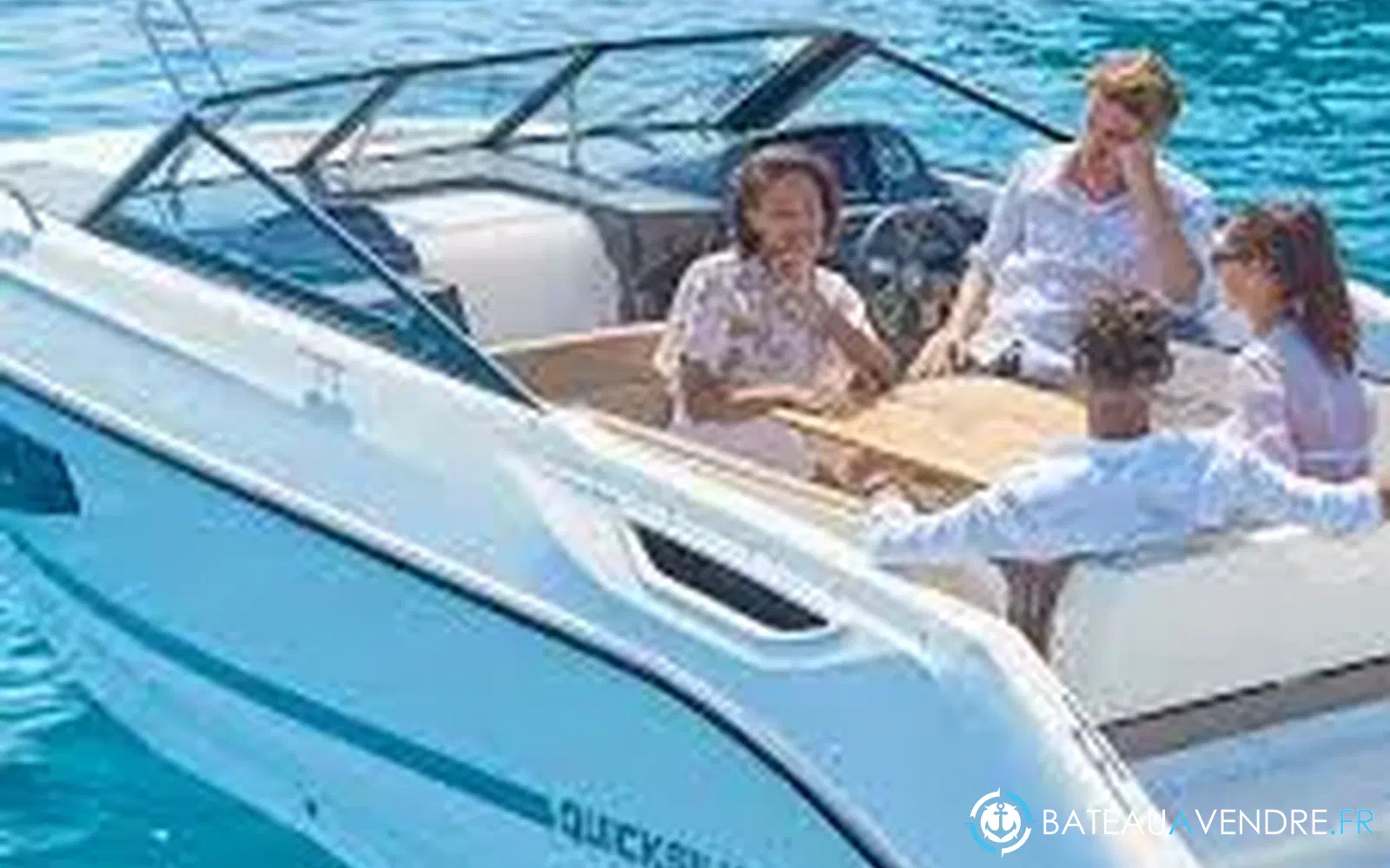 slider 10 Quicksilver Activ 755 Cruiser