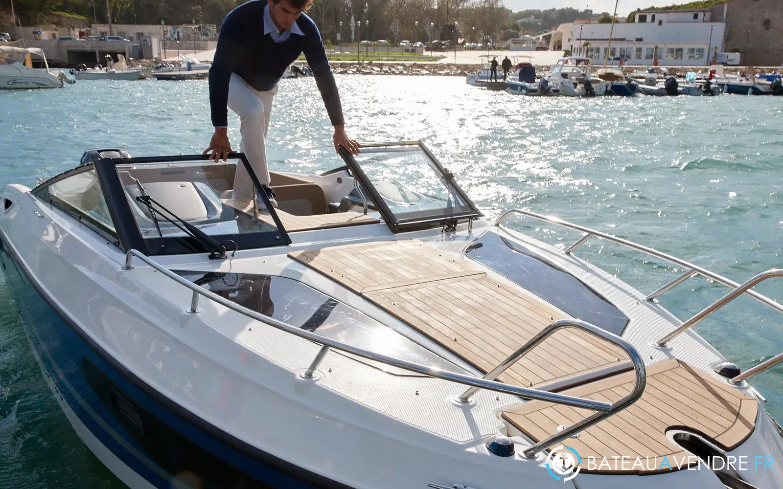slider 6 Quicksilver Activ 755 Cruiser