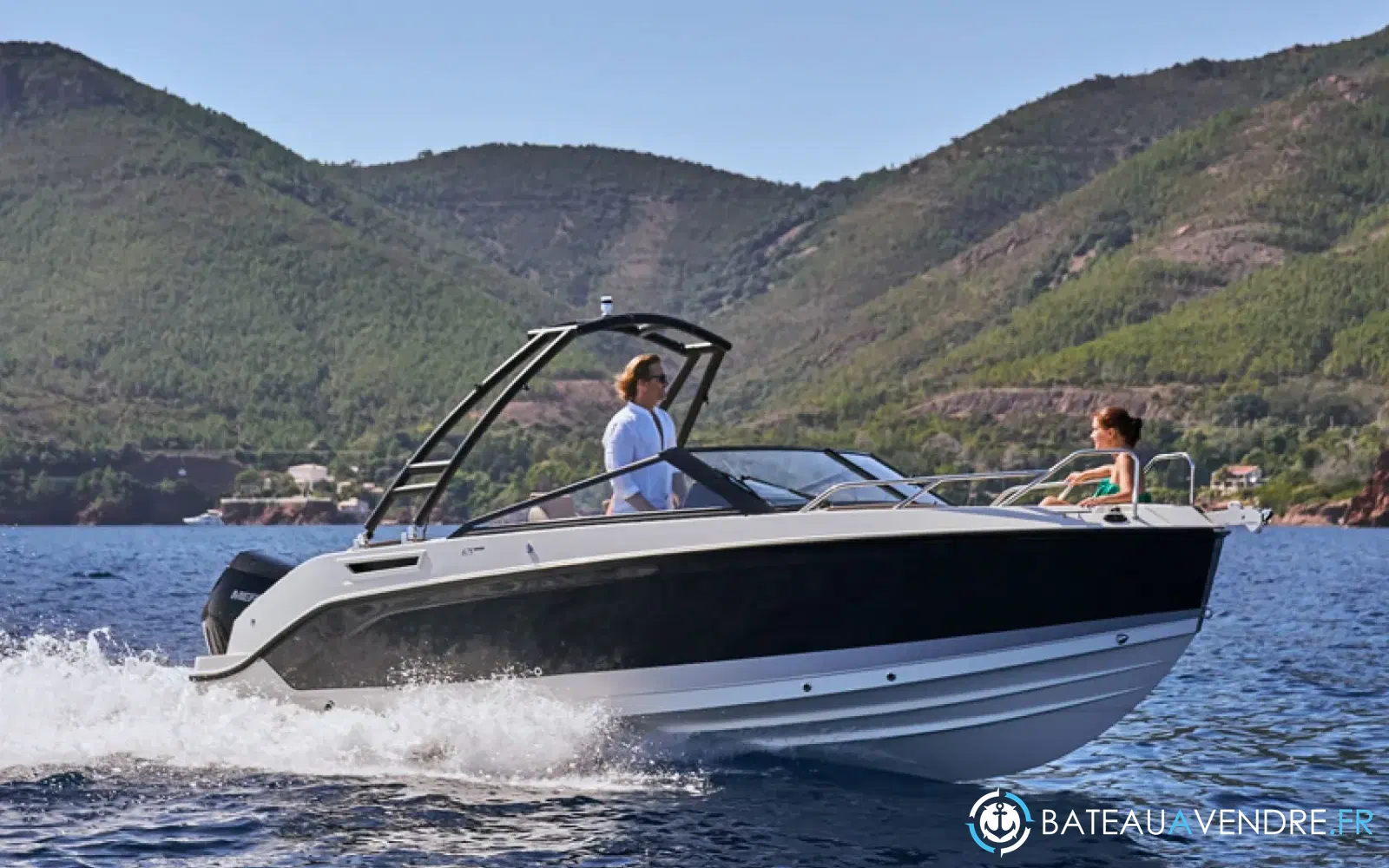 slider 1 Quicksilver 675 Bowrider