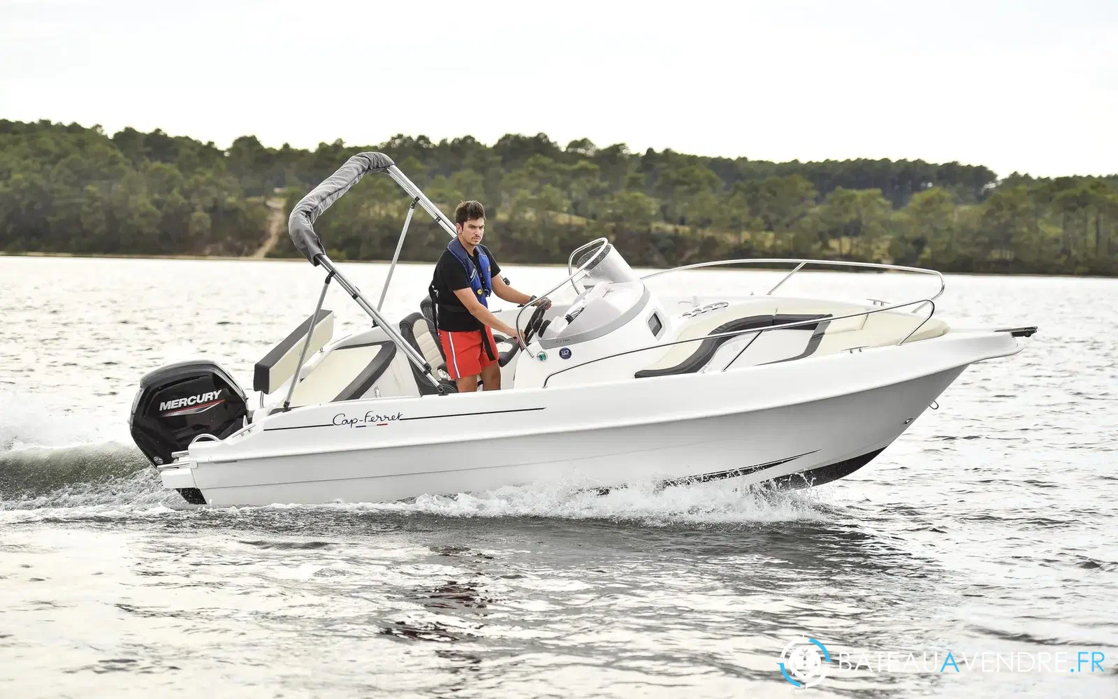 slider 0 B2 Marine Cap Ferret 572 Open