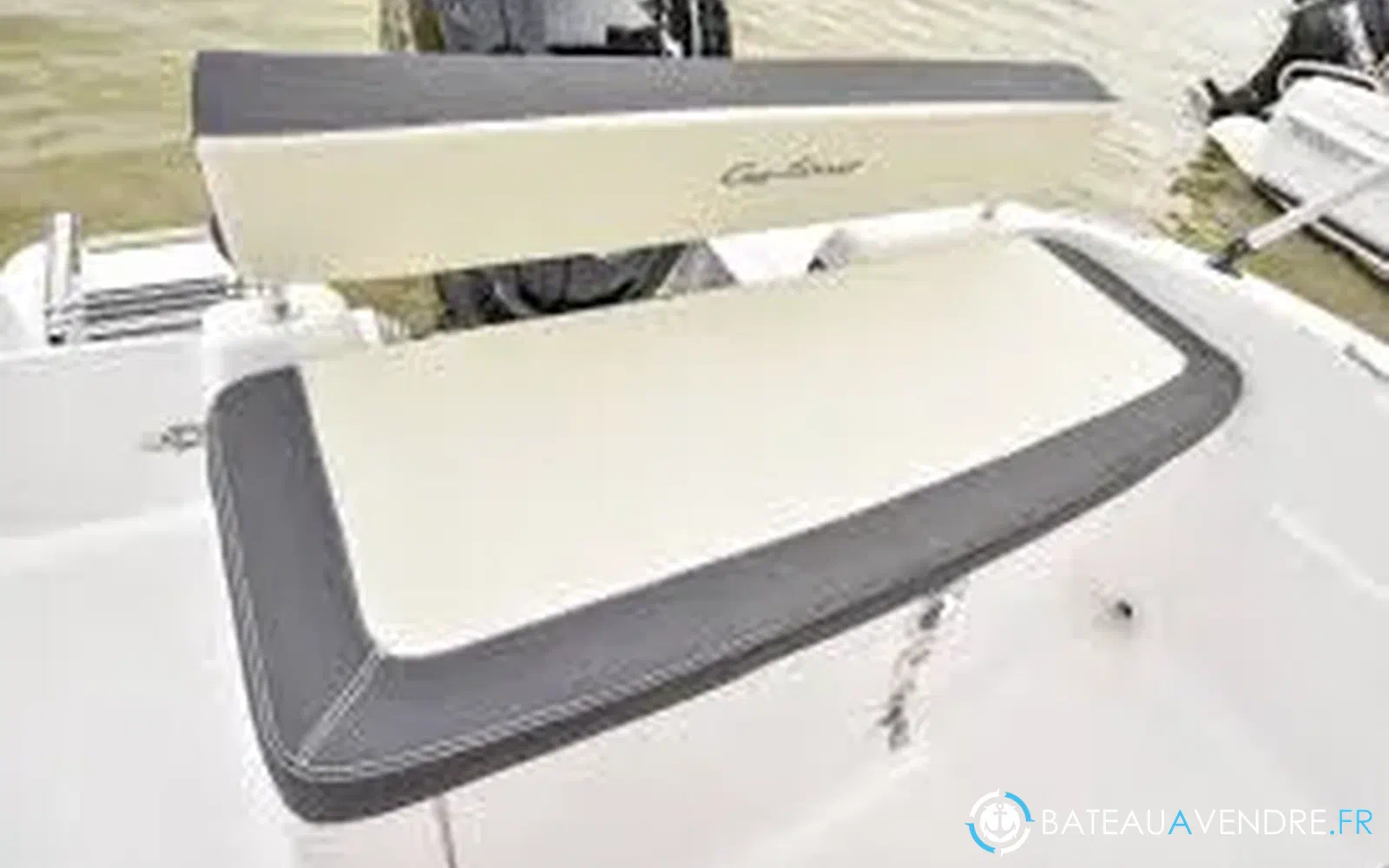 slider 5 B2 Marine Cap Ferret 572 Open