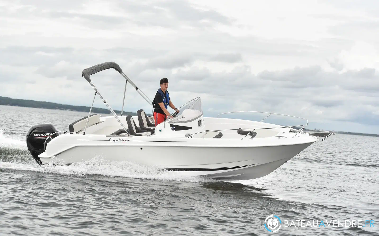 slider 0 B2 Marine 652 Open