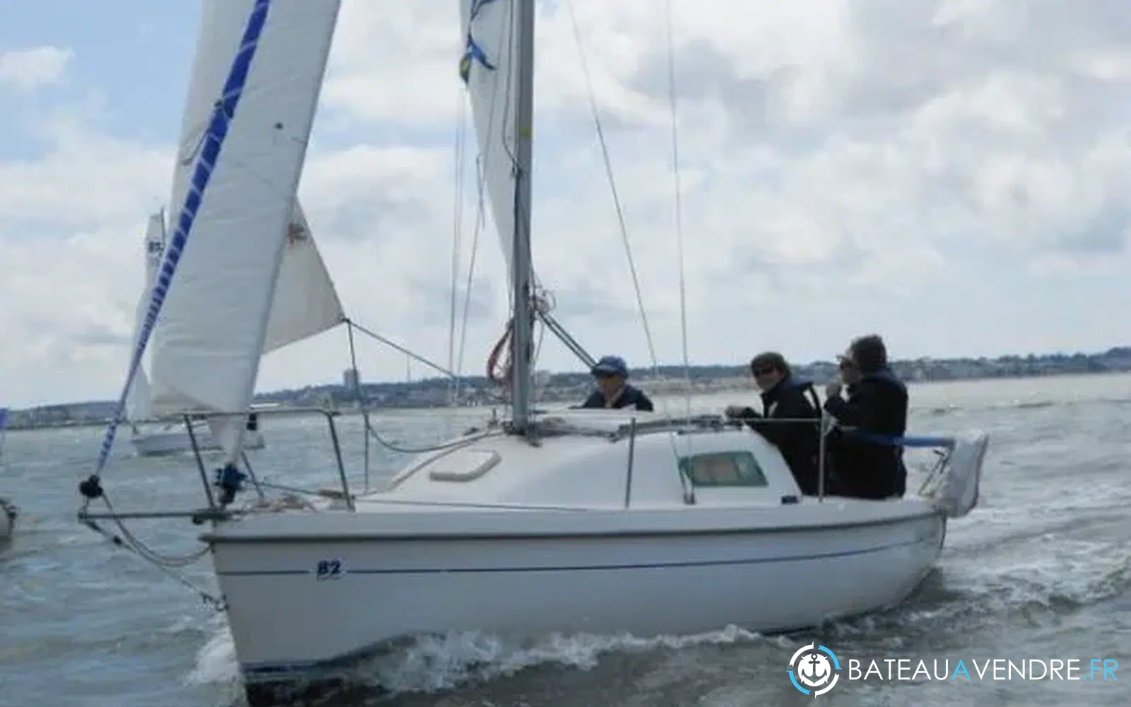 slider 8 B2 Marine Blue Djinn