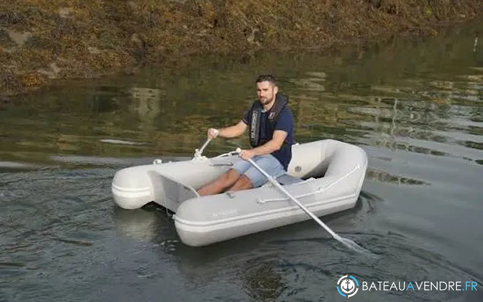 slider 10 3D Tender World Travel 200