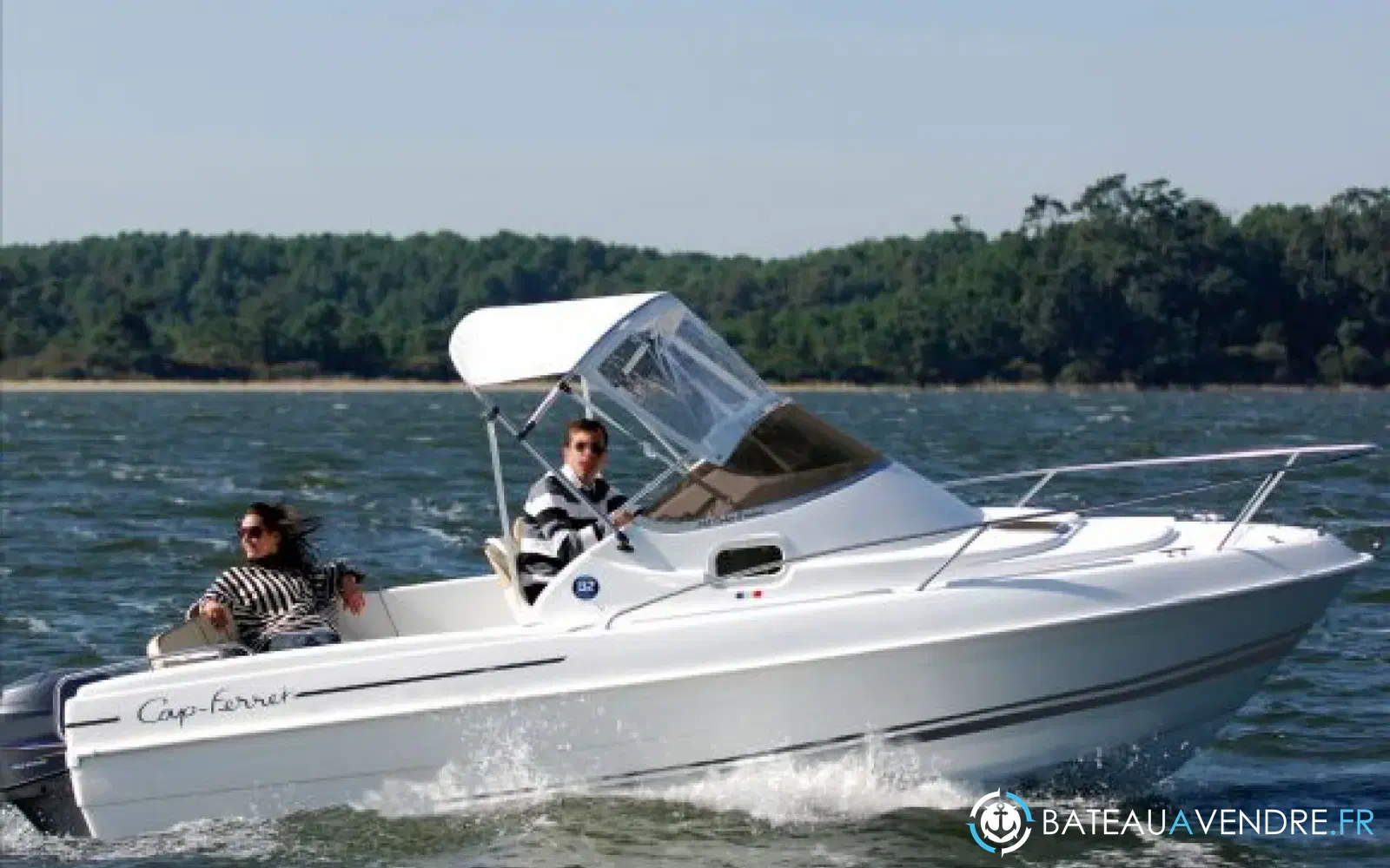 slider 0 B2 Marine Cap Ferret 572 Cruiser