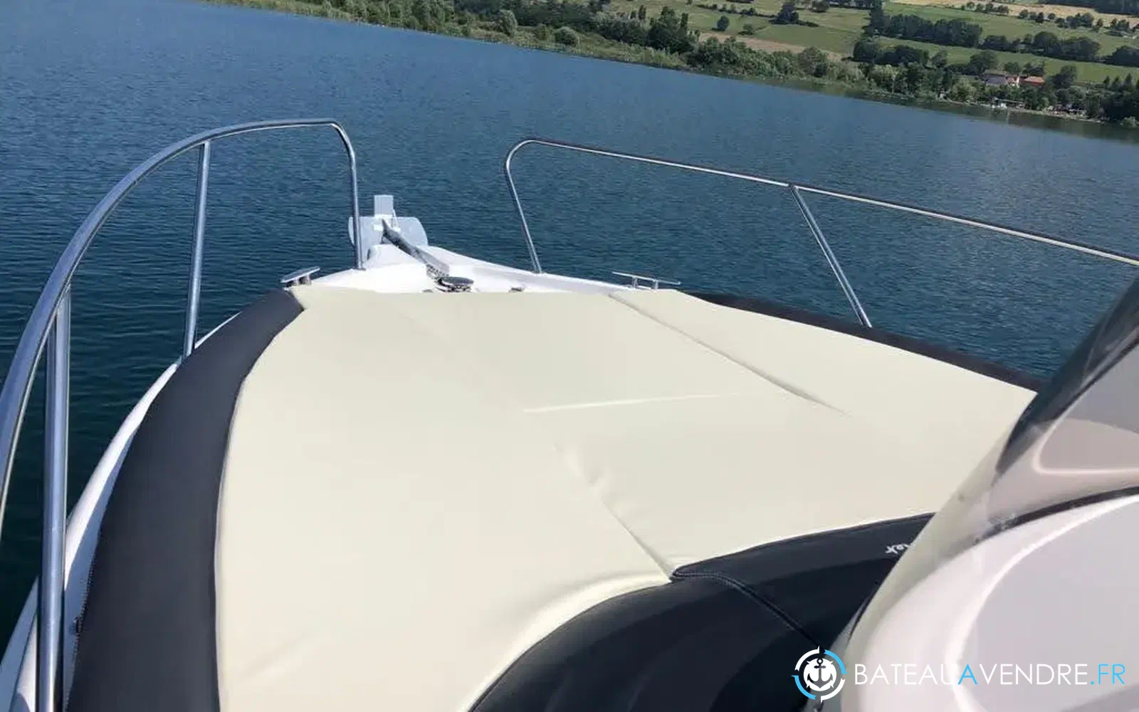 slider 3 B2 Marine Cap Ferret 702 Sun Deck