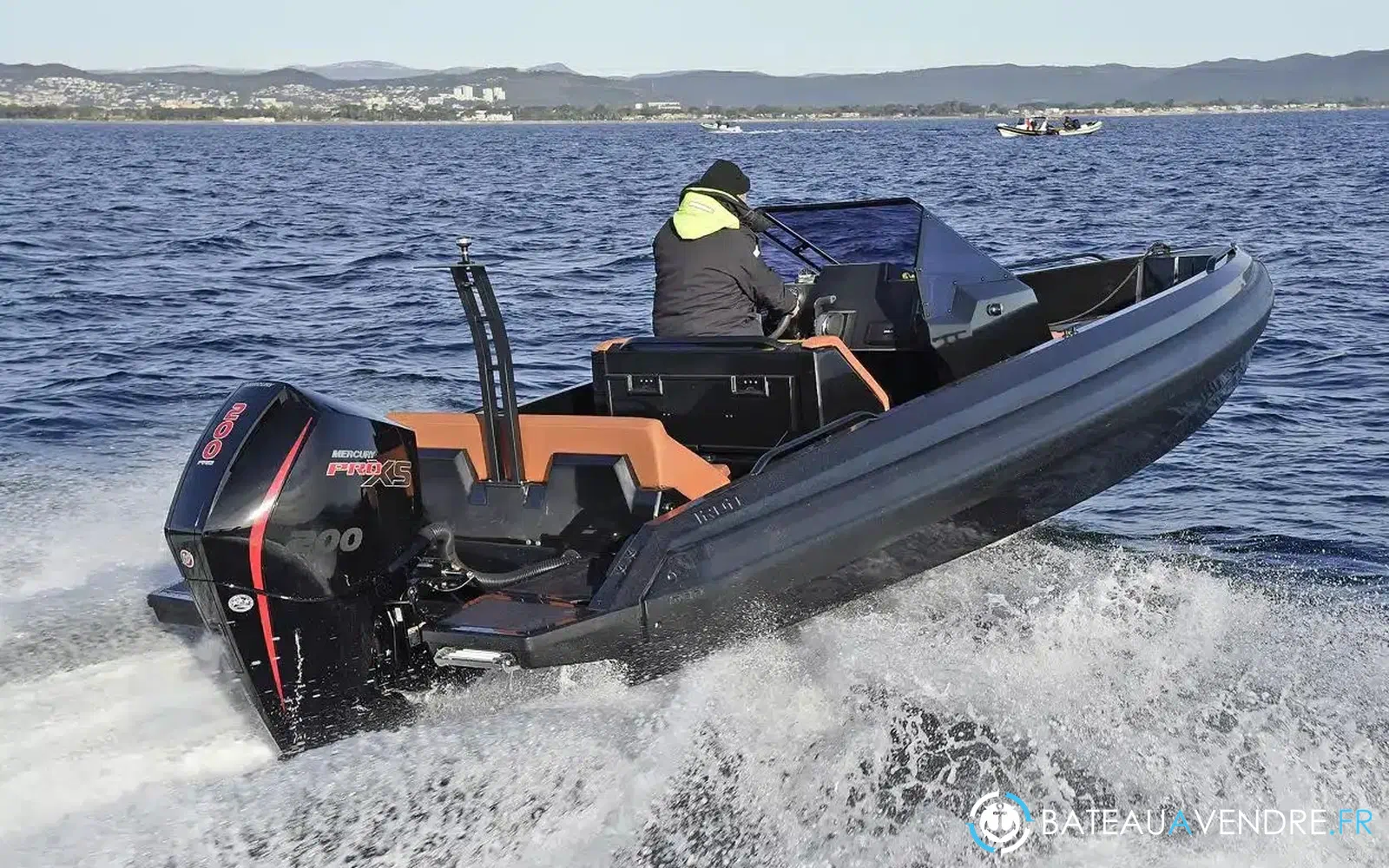 slider 1 Iron Boats 647