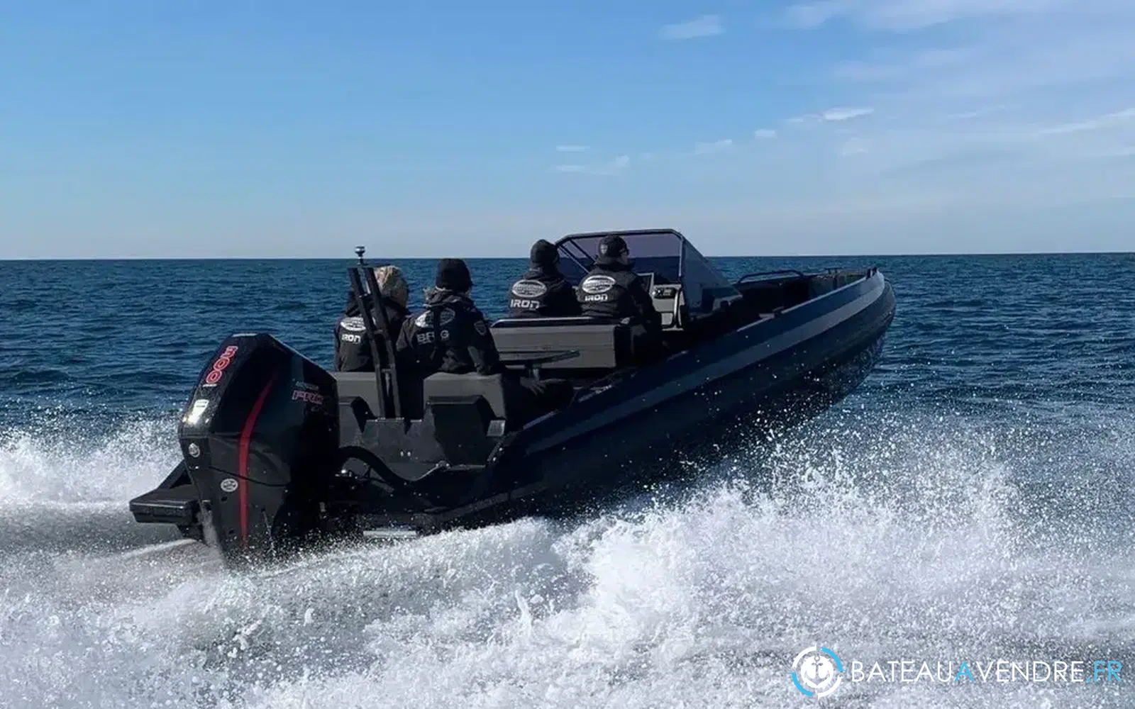 slider 8 Iron Boats 767