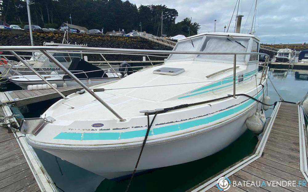 Beneteau Antares 800 photo 2