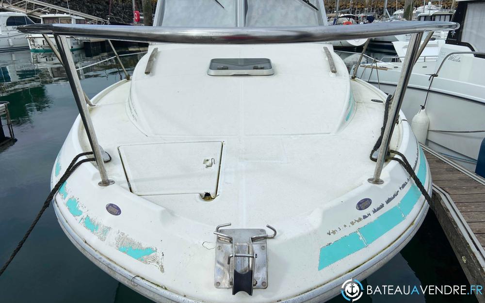 Beneteau Antares 800 photo 4