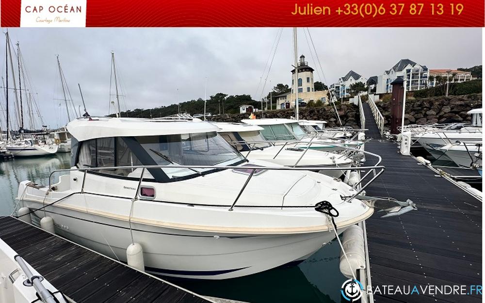 Beneteau Antares 780 HB photo de présentation