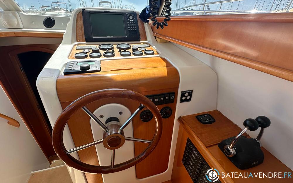 Beneteau Antares 10.80 photo 4