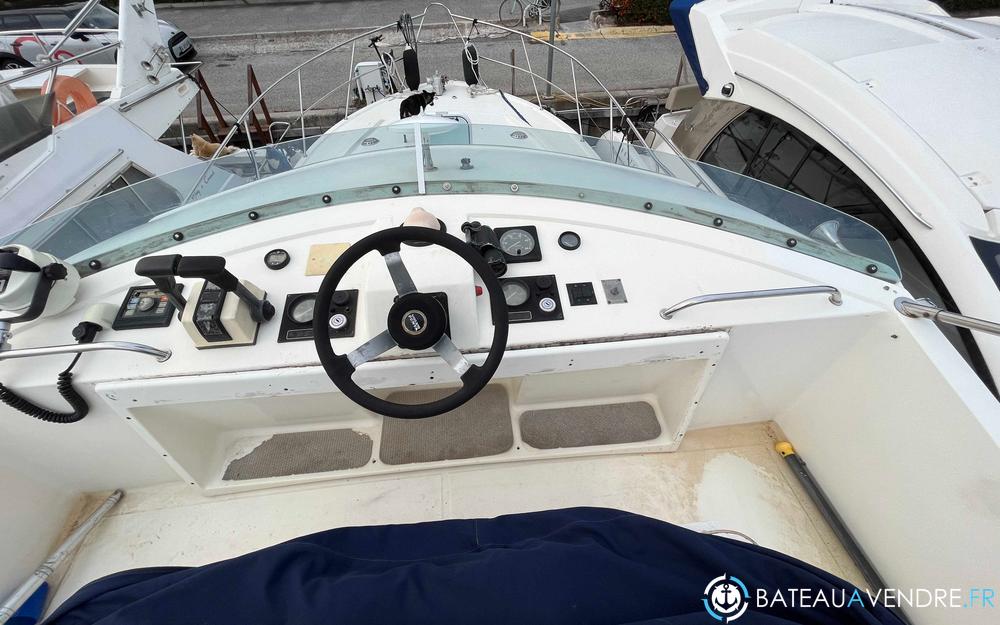 Fairline 40 Fly photo 4