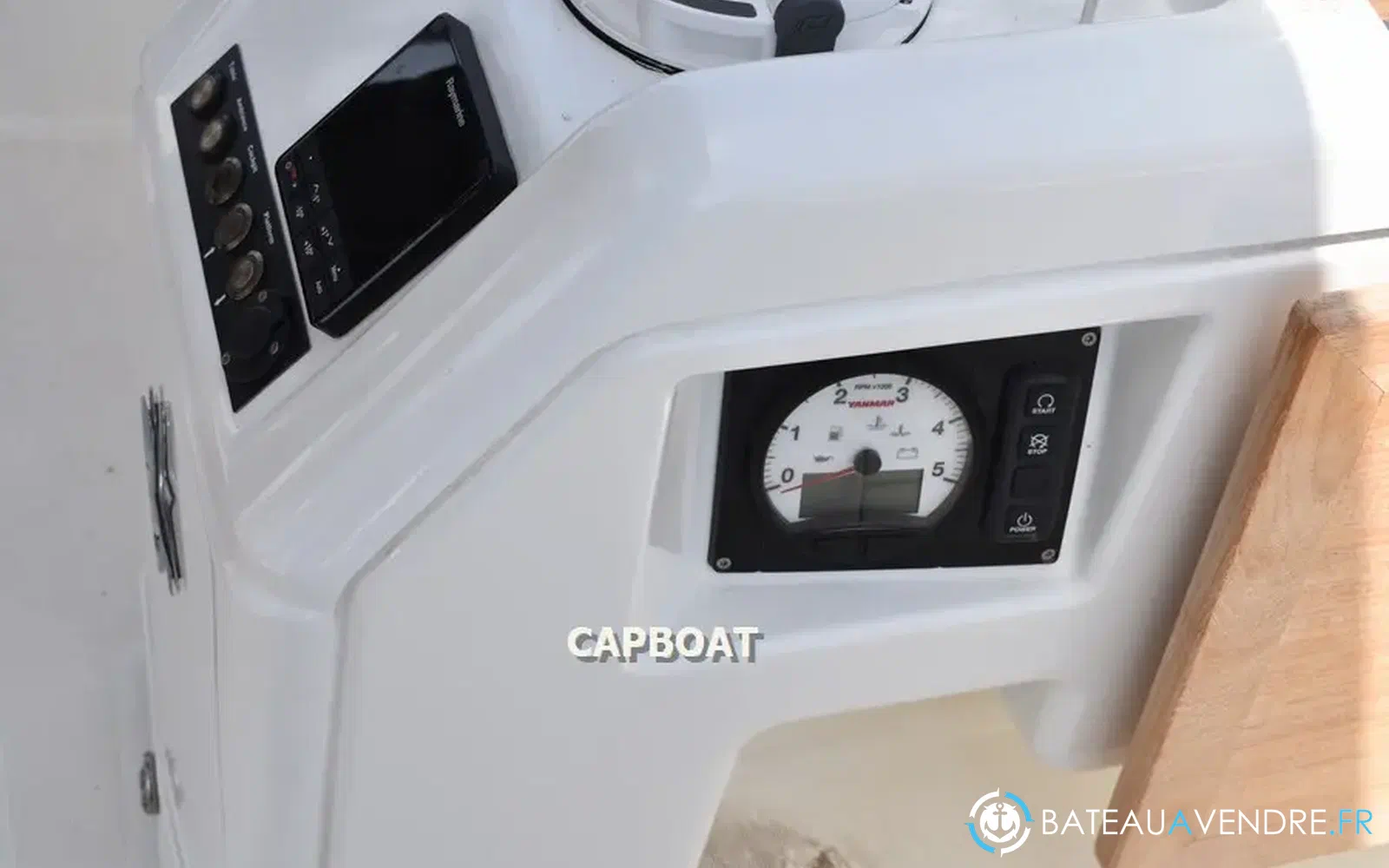 slider 17 Jeanneau Sun Odyssey 410