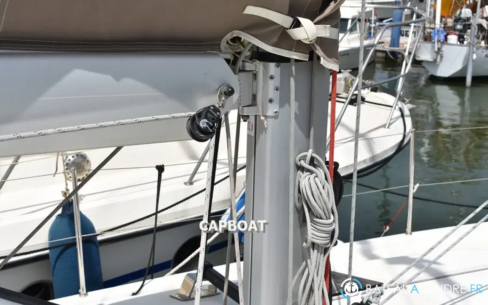 slider 22 Jeanneau Sun Odyssey 410