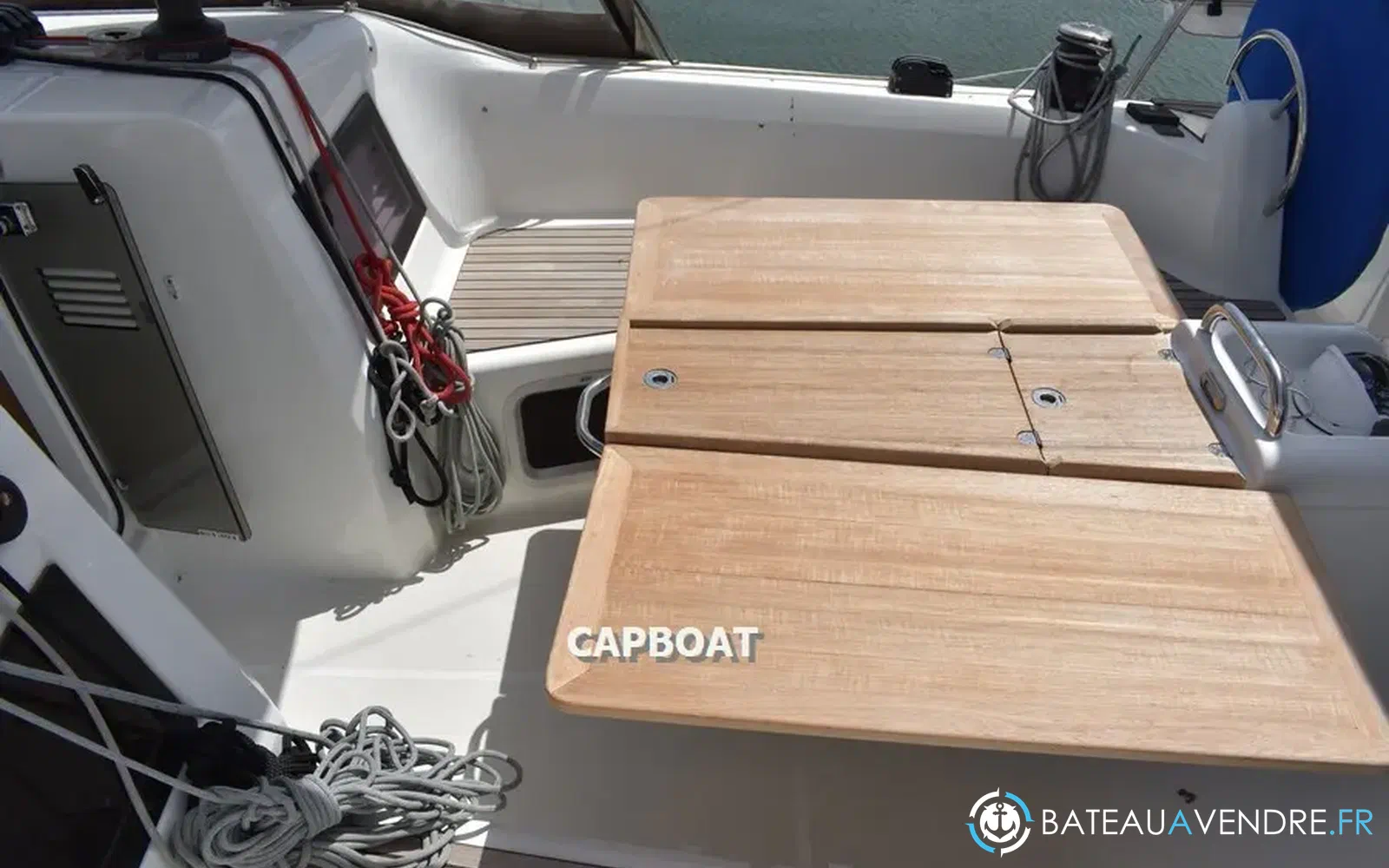 slider 31 Jeanneau Sun Odyssey 410