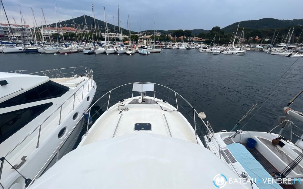 Beneteau Antares 10.80 exterieur photo 3