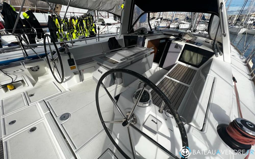 Beneteau Oceanis 41 electronique / cockpit photo 5