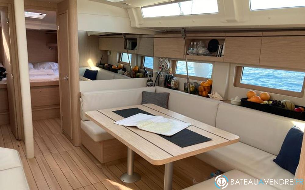 Beneteau Oceanis 51.1 interieur photo 3