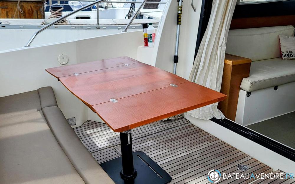 Jeanneau Prestige 350 Fly interieur photo 3