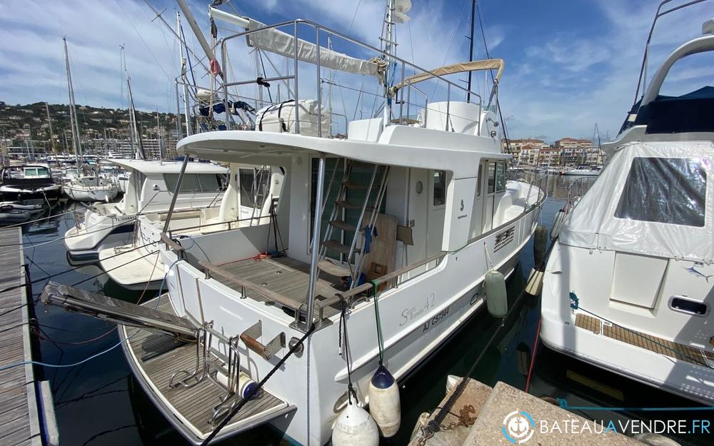 Beneteau Swift Trawler 42 exterieur photo de présentation