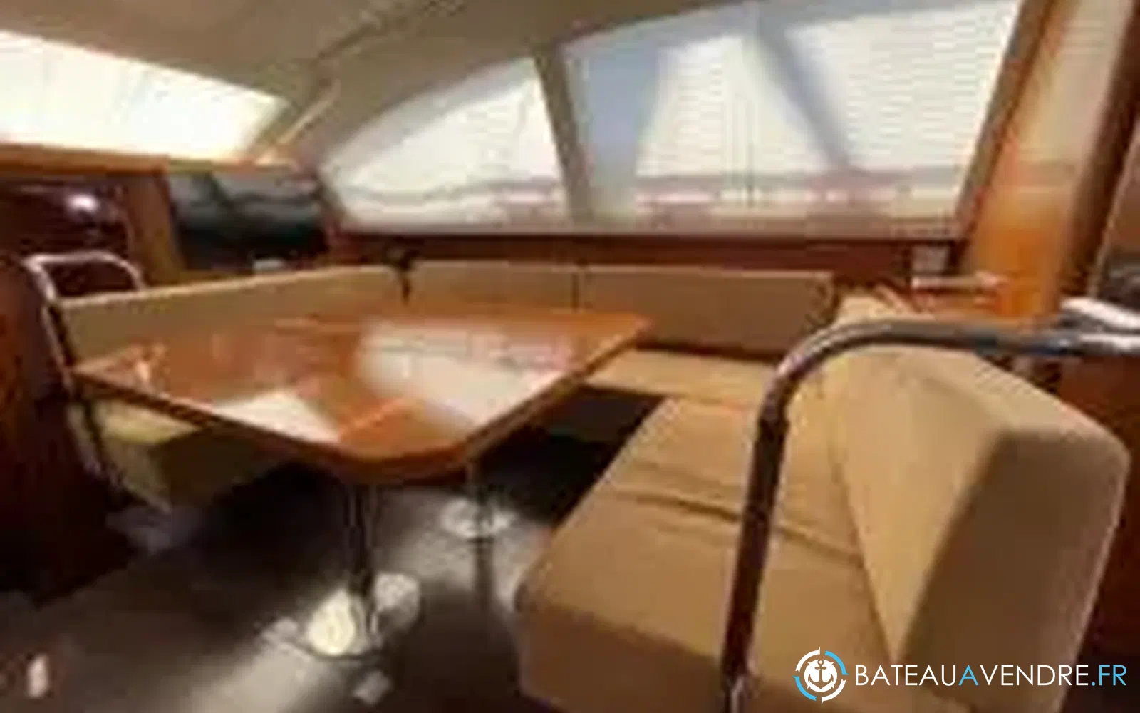slider 10 Wauquiez Pilot Saloon 55