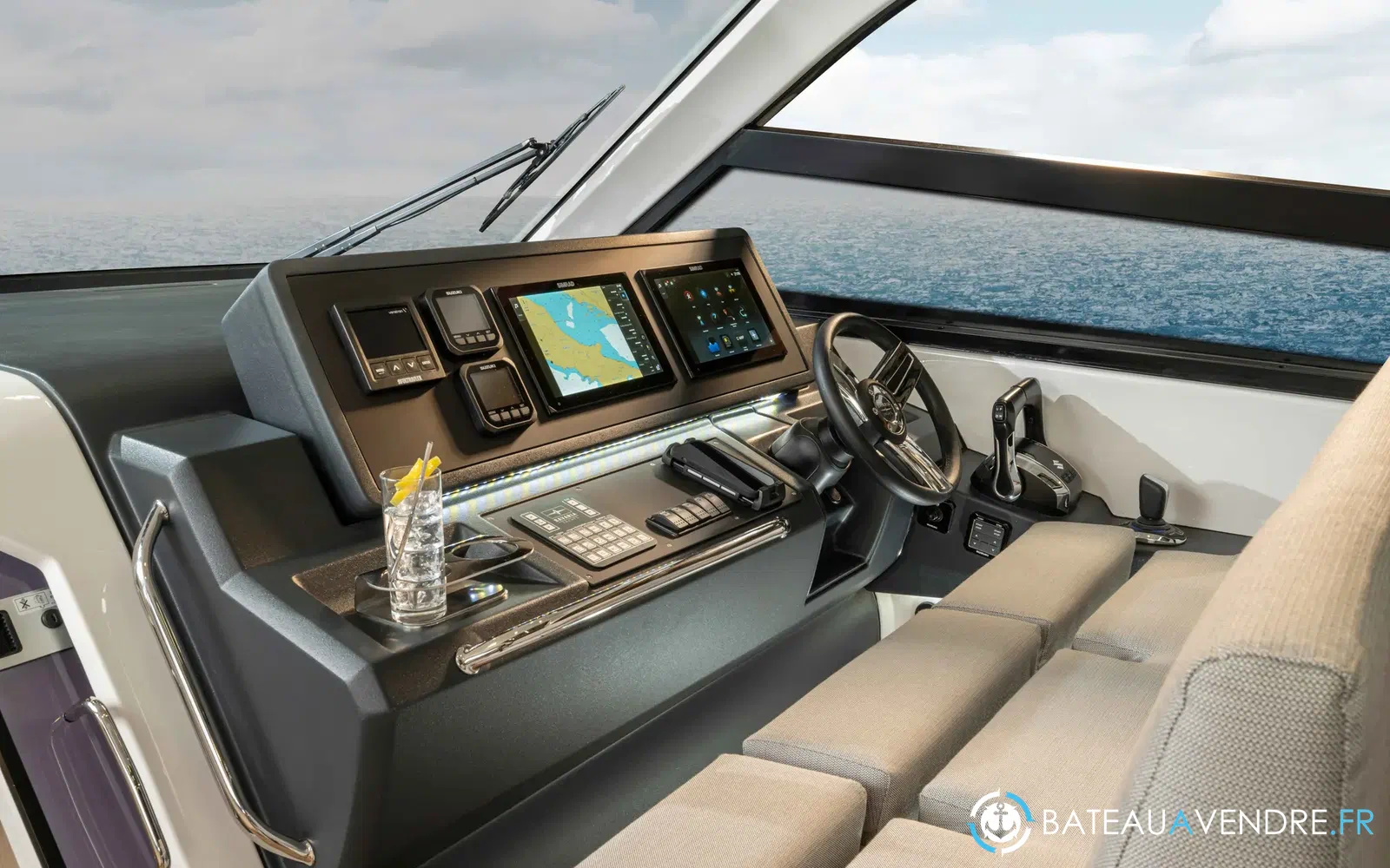 slider 12 Bavaria Vida 33 HT