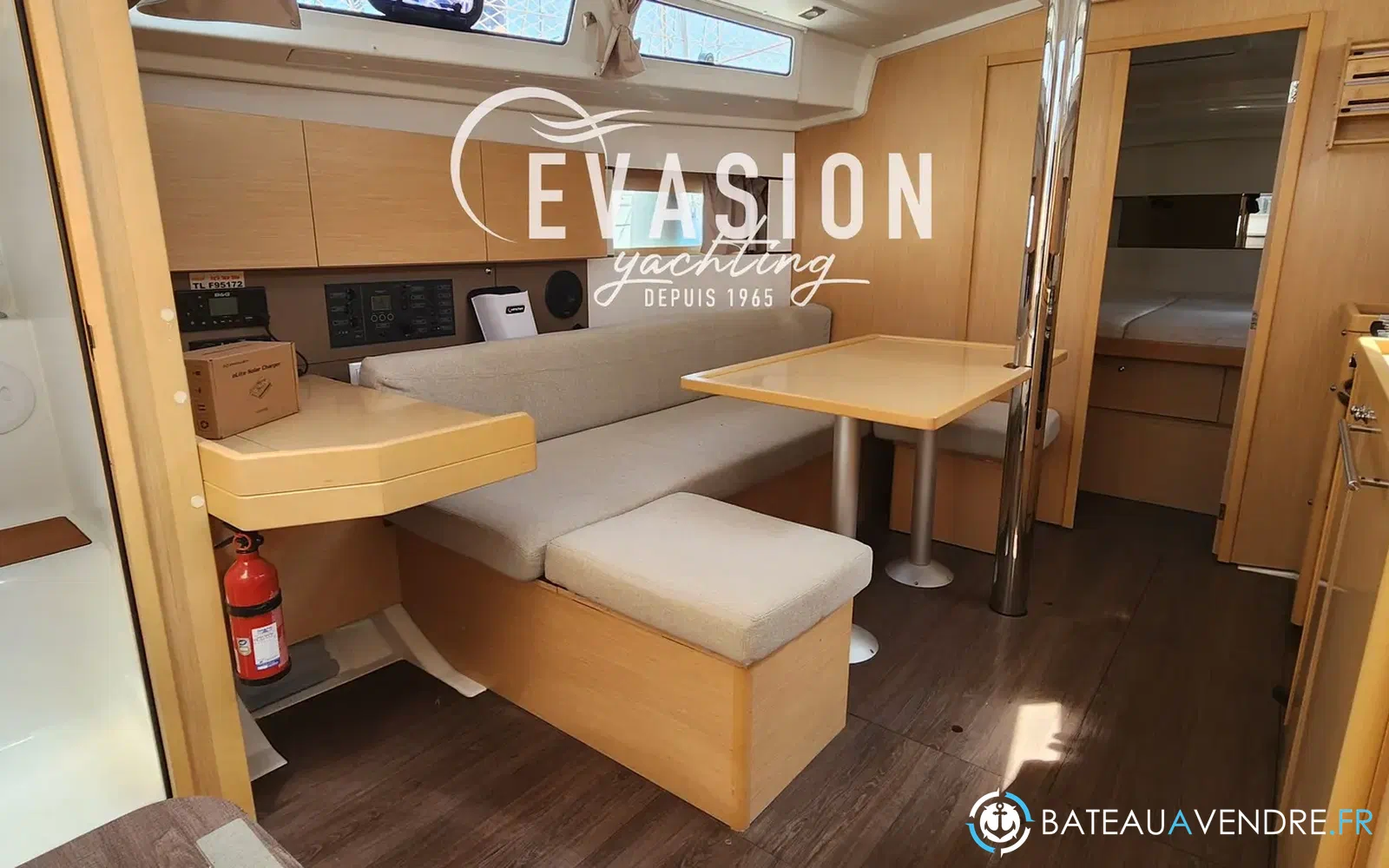 slider 8 Beneteau Oceanis 38.1