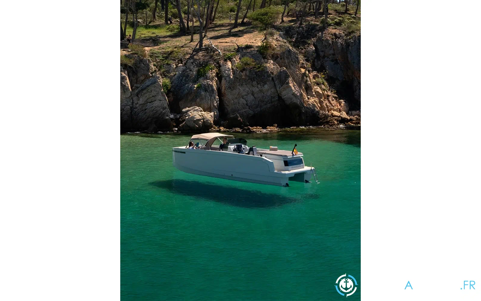 slider 2 De Antonio Yachts E23