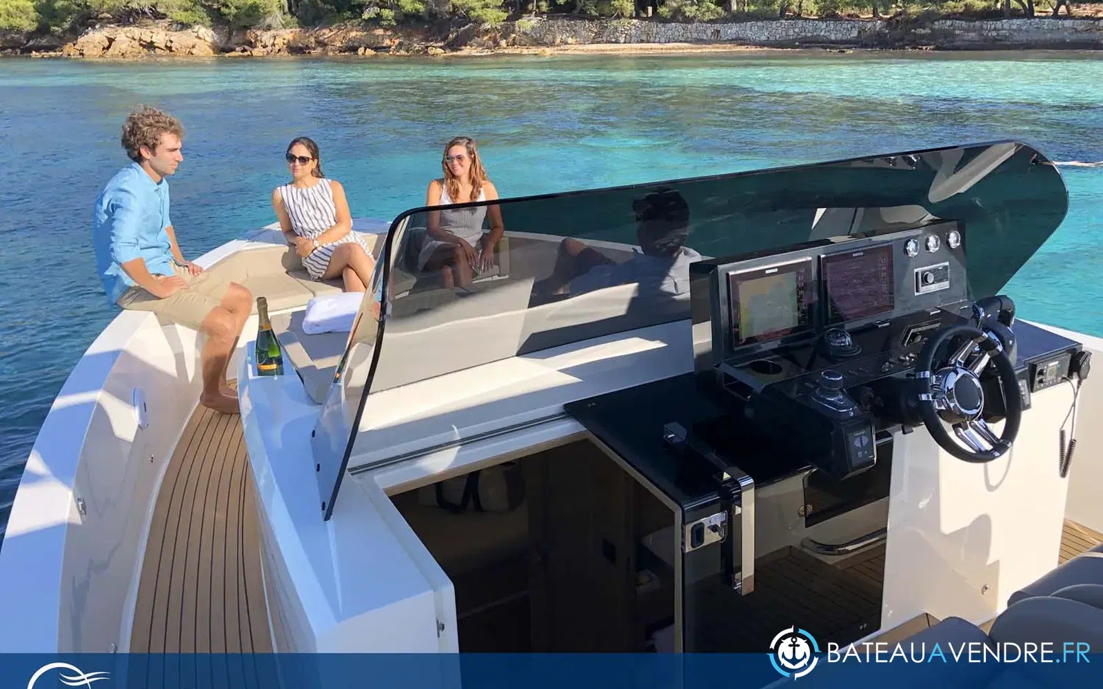 slider 6 De Antonio Yachts D42 Open